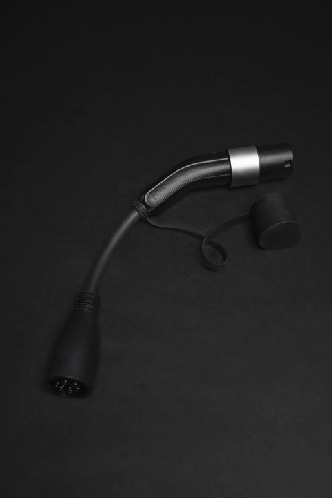 AmperePoint Q PRO - adapter Type 2 do stacji ładowania AC