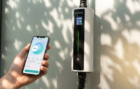 BESEN BN70 11 kW APP - przenośna ładowarka Type 2 3×16 A z EVSEMaster