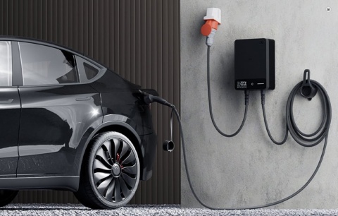 Wallbox dé 11 kW - kabel Type 2 o długości 15 m, Wi-Fi/Bluetooth